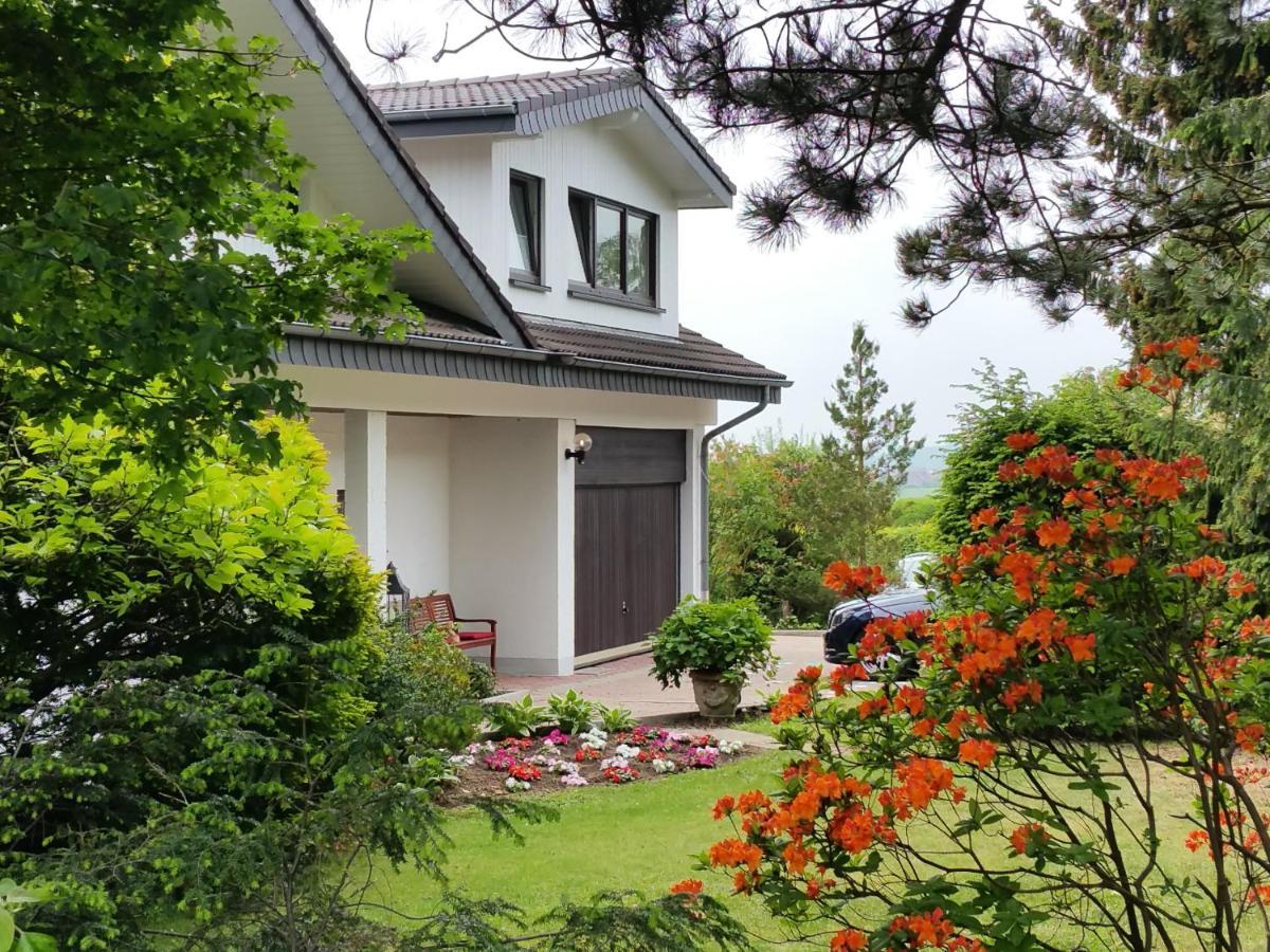 Gaestehaus Sonnenhuegel Moehnesee Bilik gambar