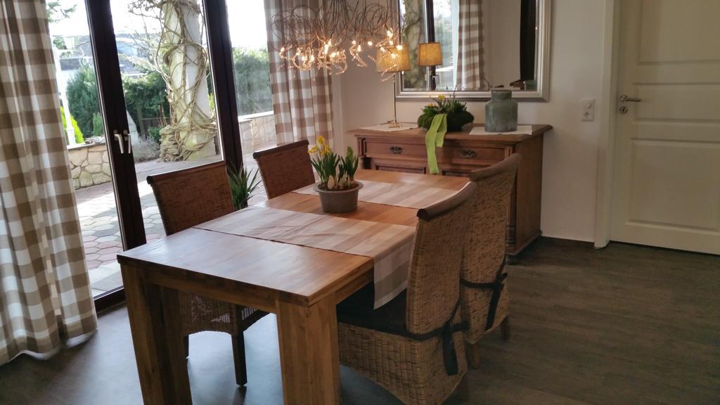 Gaestehaus Sonnenhuegel Moehnesee Bilik gambar